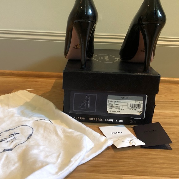 Vintage Prada Patent Leather Peep Toe heel Very Good Condition - Picture 11 of 12
